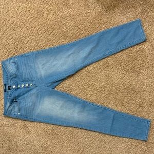 Size 8 d.jeans  blue jeans button up fly light wash